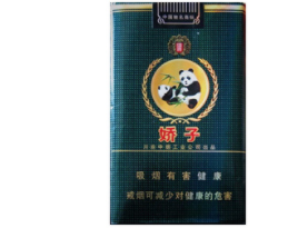 看窗外烟花绽放